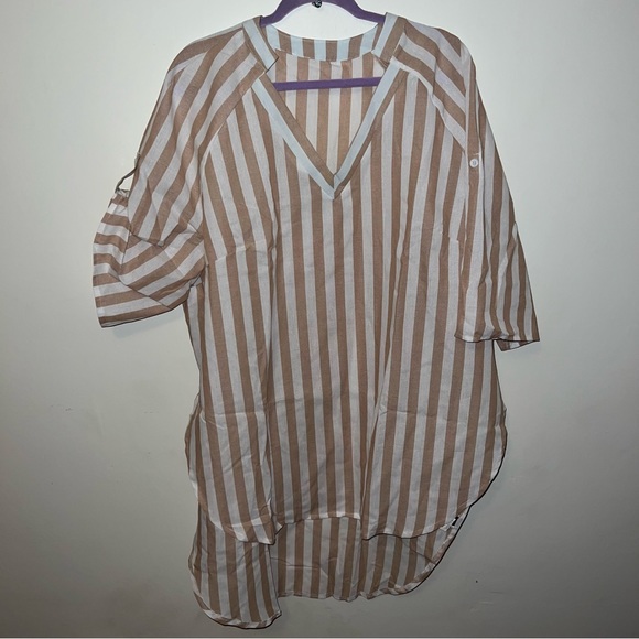 PLUS Stripe Top ☀️ - Picture 5 of 7